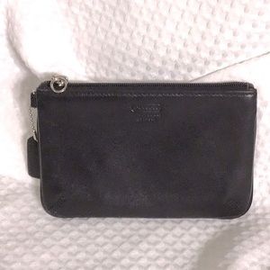 NWOT Coach coin and bills purse